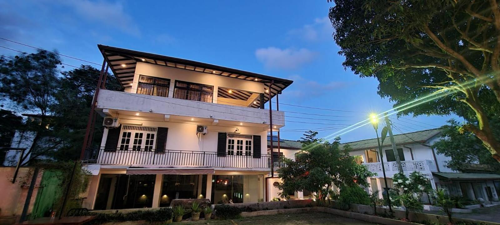The Empyrean Airport Transit Hotel Katunayaka Extérieur photo