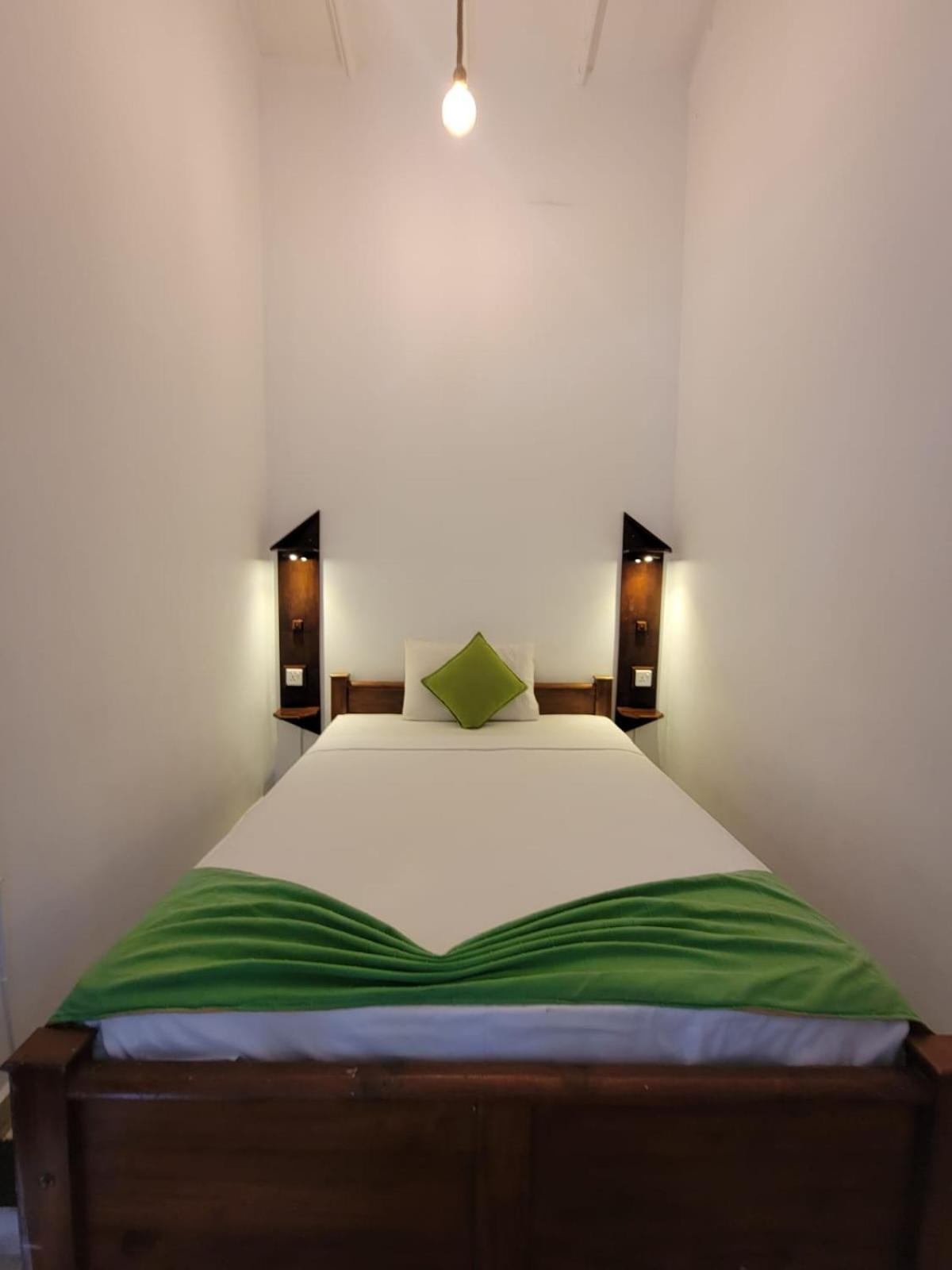 The Empyrean Airport Transit Hotel Katunayaka Extérieur photo